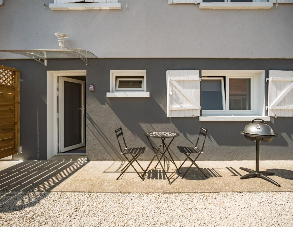 Le Cosy - Providence - Parking - Terrasse Lägenhet Troyes Exteriör bild